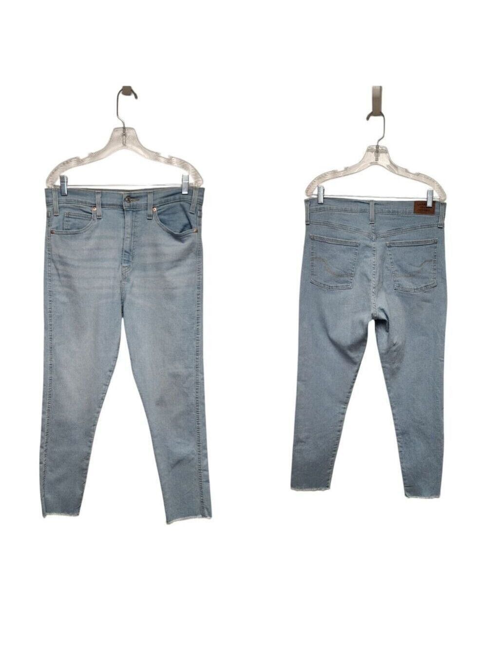 Signature by Levi Strauss Totally Shaping Pull-on Skinny Jeans Size 8